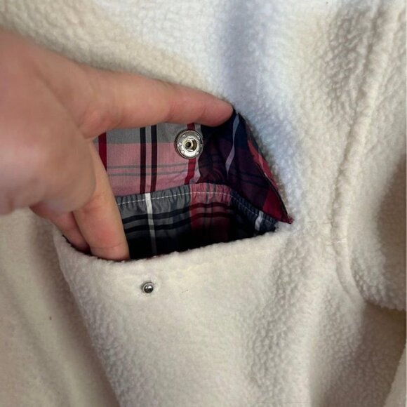 Southern Proper mens fleece pullover with plaid detail. Oversized size small. - Picture 8 of 9